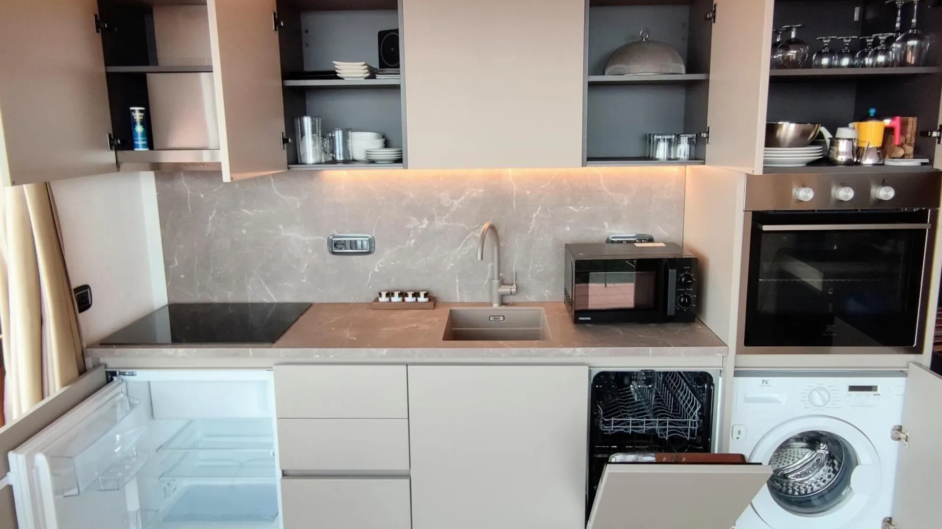 Chincamea Bed & Breakfast Casarza Ligure 0*,